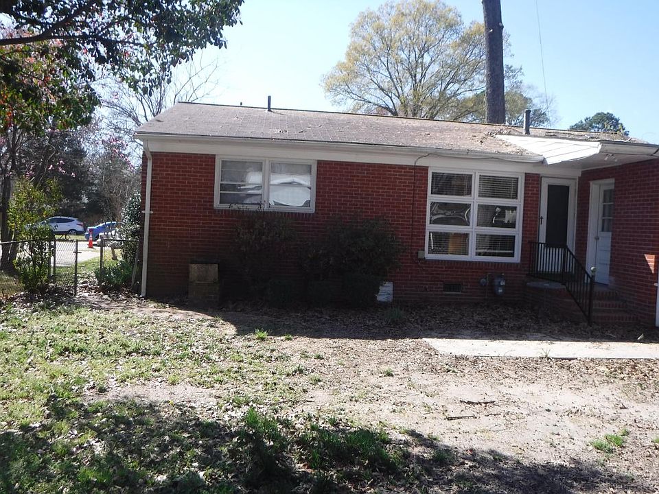 2nd image of 704 Big Bethel Rd