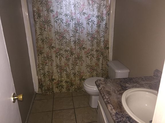 3rd image of 109 Retama Dr