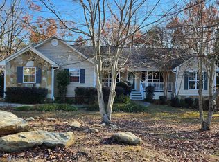 128 Trestle View Way, Toccoa, GA 30577