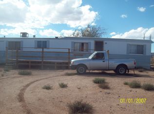 89 Jensen Ln, Los Lunas, NM 87002