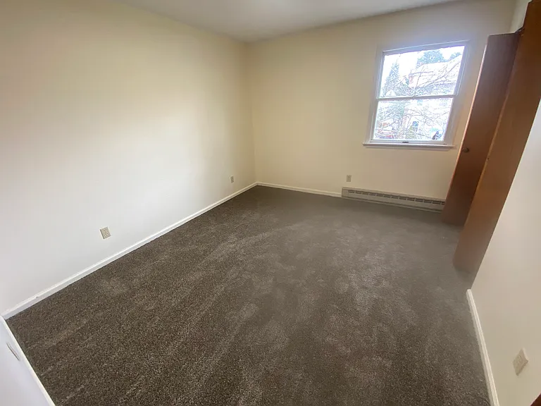 389 Osceola Ave — Photo 13