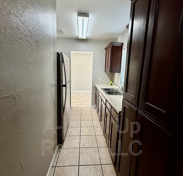 2705 S Monterey Vis — Photo 8