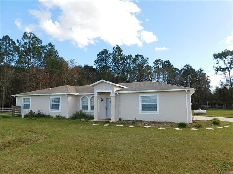 1st image of 34636 Fairview Heights Rd