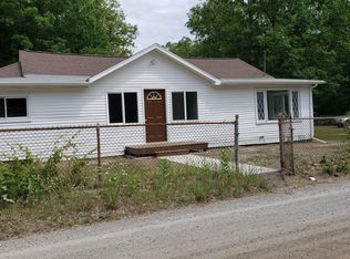 6452 Central Rd, Twin Lake, MI 49457