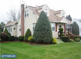 Home for Sale in STRATFORD, NJ $299,900