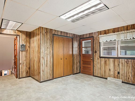 2nd image of 42177 N Lake Ave
