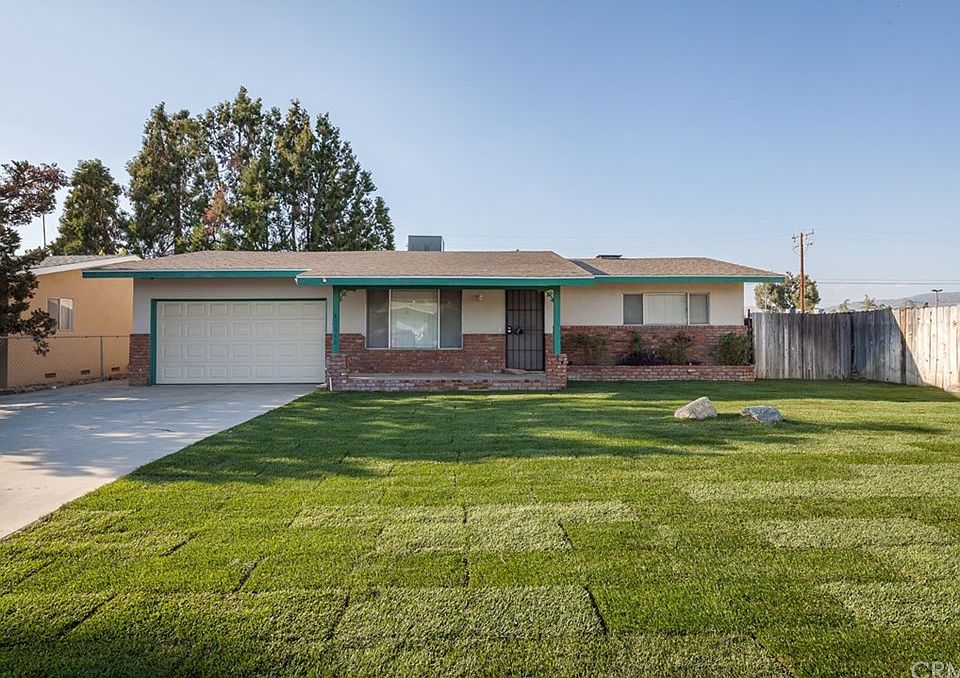 1st image of 40868 Marion Ave