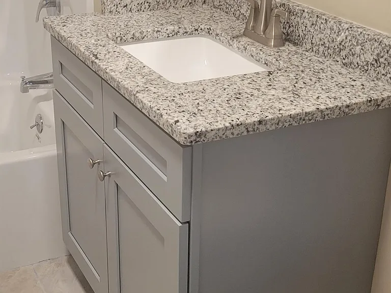 Princeton Court Apartments — Photo 11
