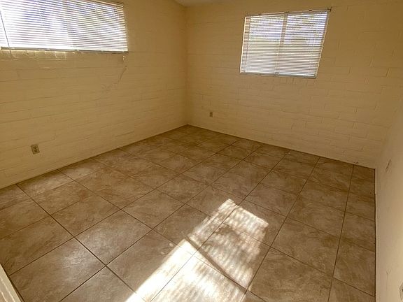 4th image of 3101 N Palo Verde Ave