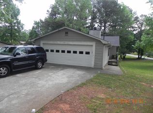 196 Village Way, Lawrenceville, GA 30046