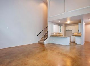 2530 Wedglea Dr, Dallas, TX 75211