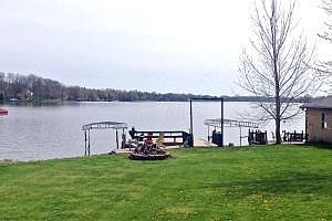 2nd image of 2637 W Choctaw Dr