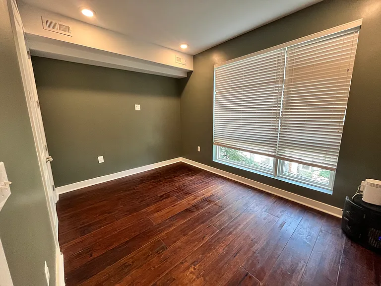 1328 S Bouvier St — Photo 14