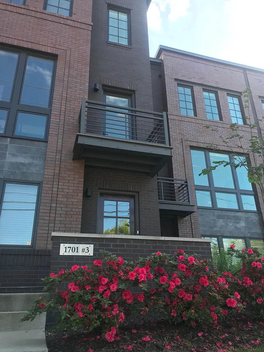 Building Photo - 1701 Blair Blvd #3