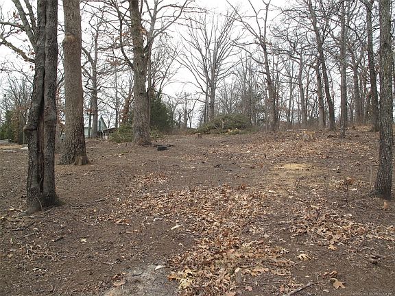 4th image of 18975 W Woodhaven Dr