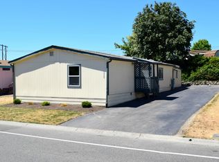 19723 Hollyhills Dr NE, Bothell, WA 98011