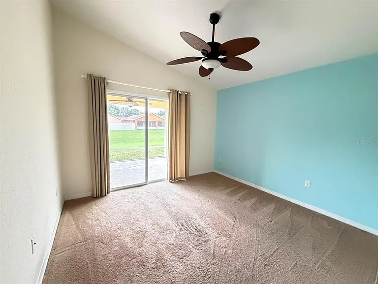 4921 NE 123rd Ln — Photo 18