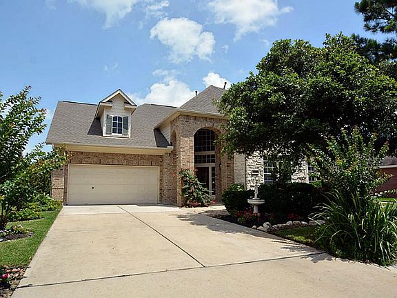 3rd image of 16710 Coyotillo Ln