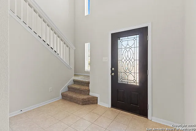 3 bed, 2.5 bath, 2184 sqft, $1,800 — Photo 3
