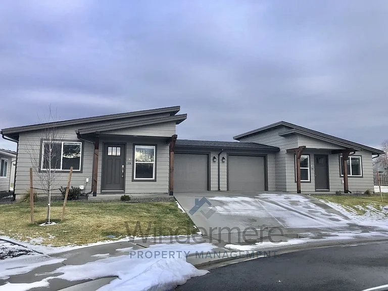Avery Estates — Photo 13