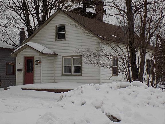 3rd image of 141 S Mackinac Ave