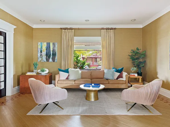 1806 Ditmas Ave, Brooklyn, NY 11226