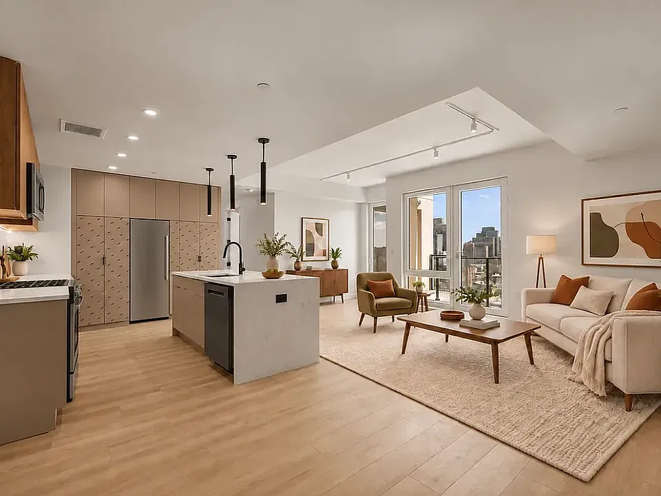 74 Saint Marks Pl #Penthouse 4