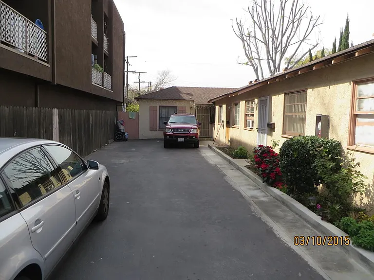 436 S Flower St #2 — Photo 4