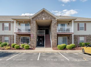 7800 Alfred Schlatter Dr APT 3, Louisville, KY 40214