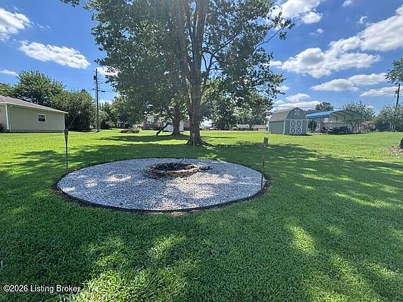 3rd image of 203 Galway Dr