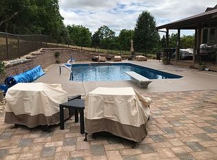 30 Stone House Ln, Lexington, VA 24450