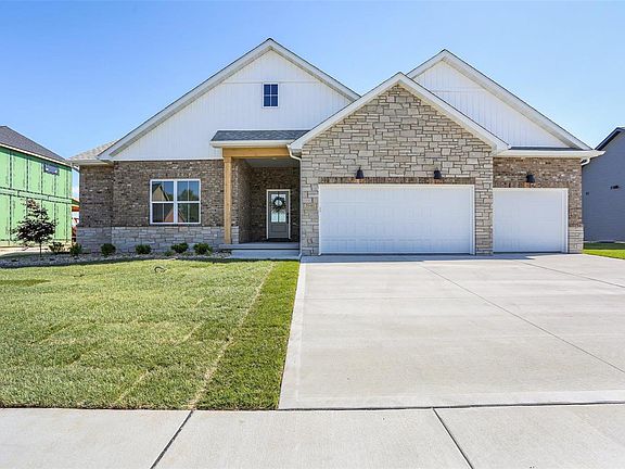 2nd image of 7040 Alston Ct