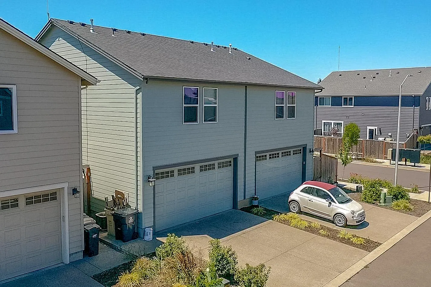 3 bed, 2.5 bath, 1500 sqft, $2,600 — Photo 1