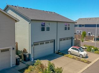 1625 SE Barberry Ave, Dallas, OR 97338