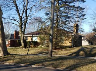 35 Holmdene Blvd NE, Grand Rapids, MI 49503