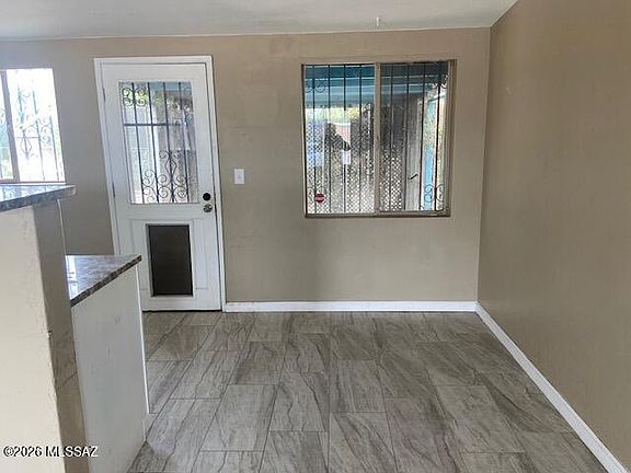 5th image of 5305 E 28th St