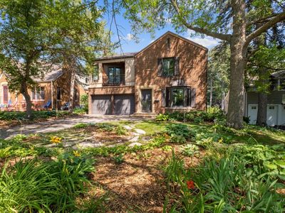 1384 Como Blvd E, Saint Paul, MN, 55117