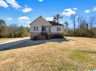 180 Trappers Way, Springville, AL 35146