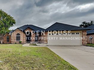 1526 Brittany Ln, Mansfield, TX 76063