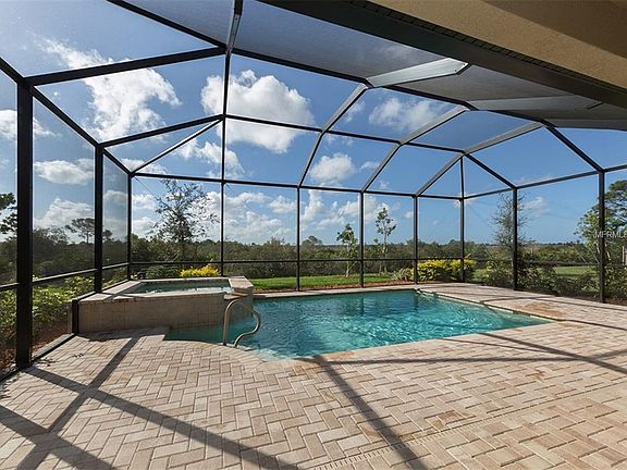 4th image of 10389 Crooked Creek Dr