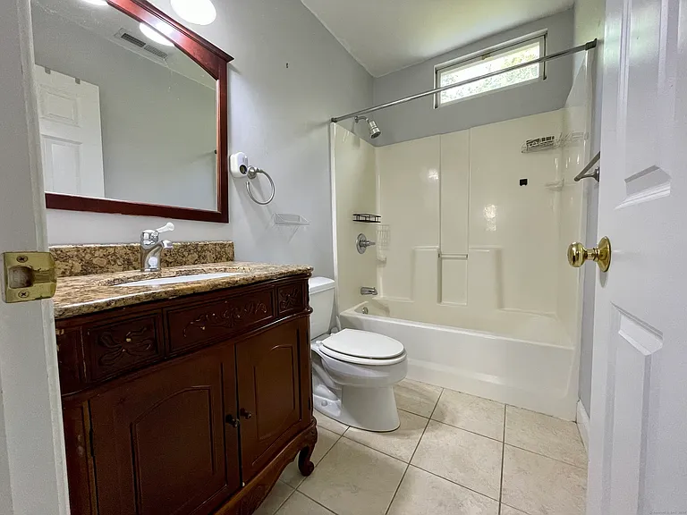 70 Grimes Rd — Photo 22