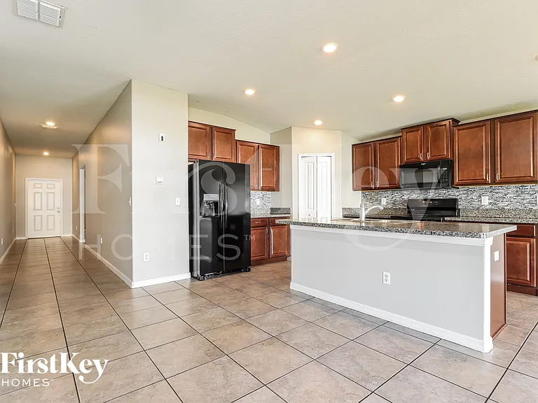 14144 Covert Green Pl — Photo 9