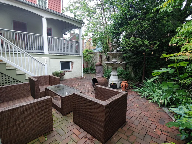 30 Cornhill St — Photo 20