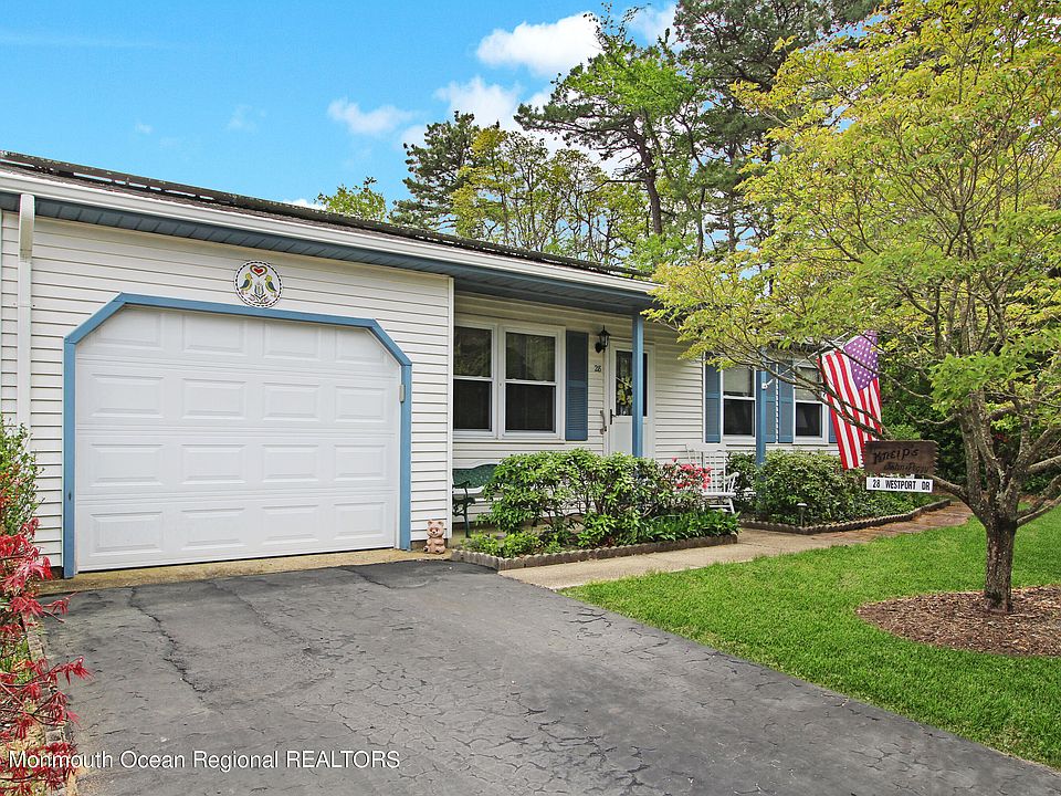 1st image of 28 Westport Drive