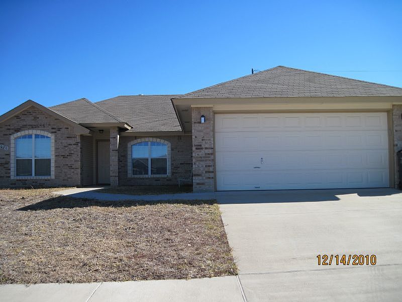 1st image of 3700 Foxglove Ln