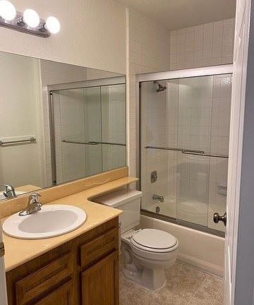 4th image of 1650 8th Ave Unit 402