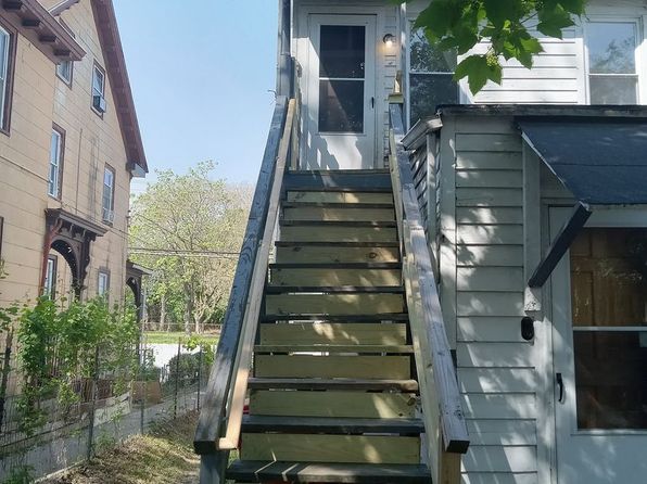 57 South Ave FLOOR 2