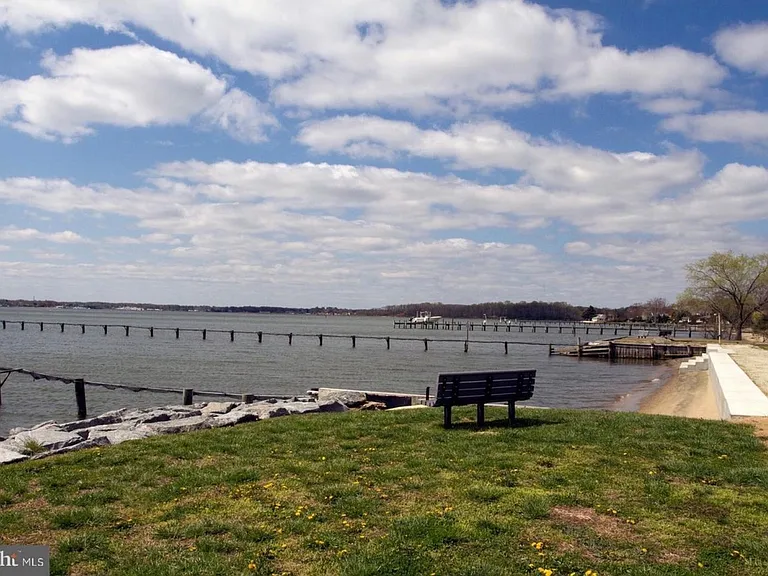 165 E Bay View Dr — Photo 31