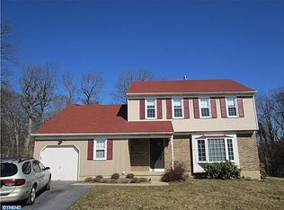 63 Quail Hollow Dr, Hockessin, DE 19707