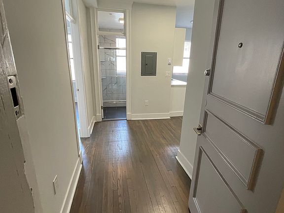 5th image of 83 Park Dr #2